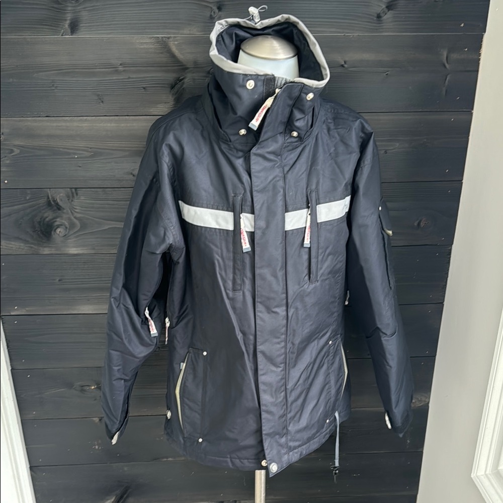 SET Betty rides All Mountain Series Ski Jacket‎ and Pants Set